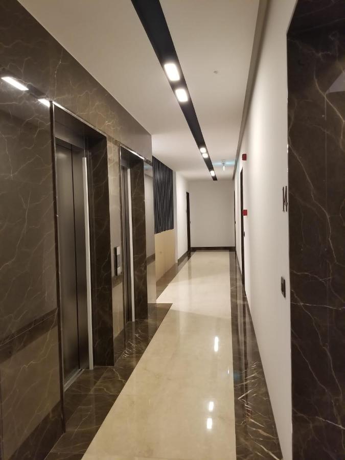 Azura Residence - New Luxury Apartment Belgrád Kültér fotó