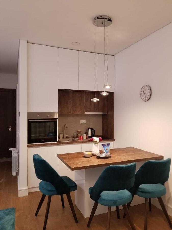 Azura Residence - New Luxury Apartment Belgrád Kültér fotó